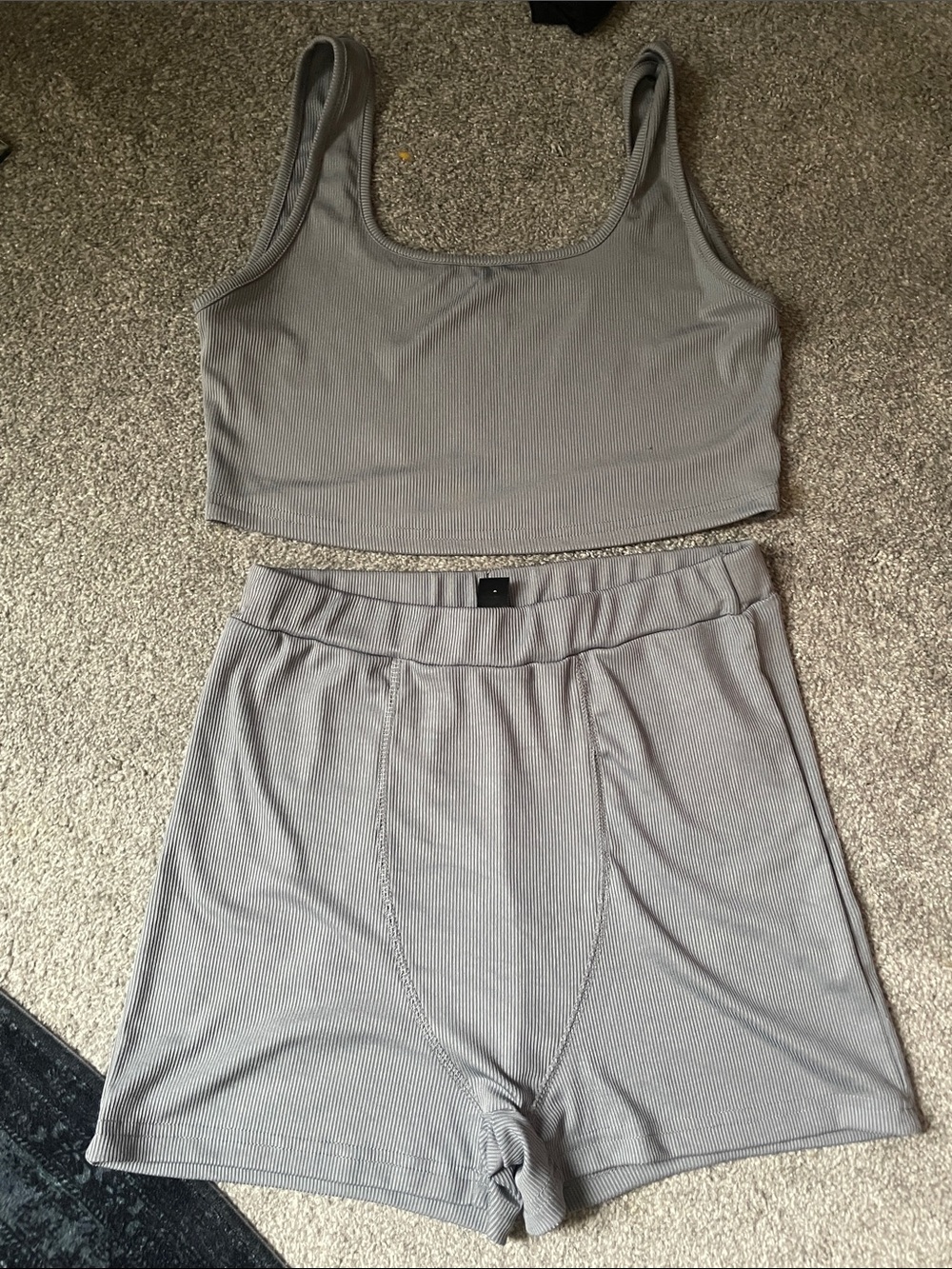 Crop Top and High-Waist Shorts Set - Light Gray